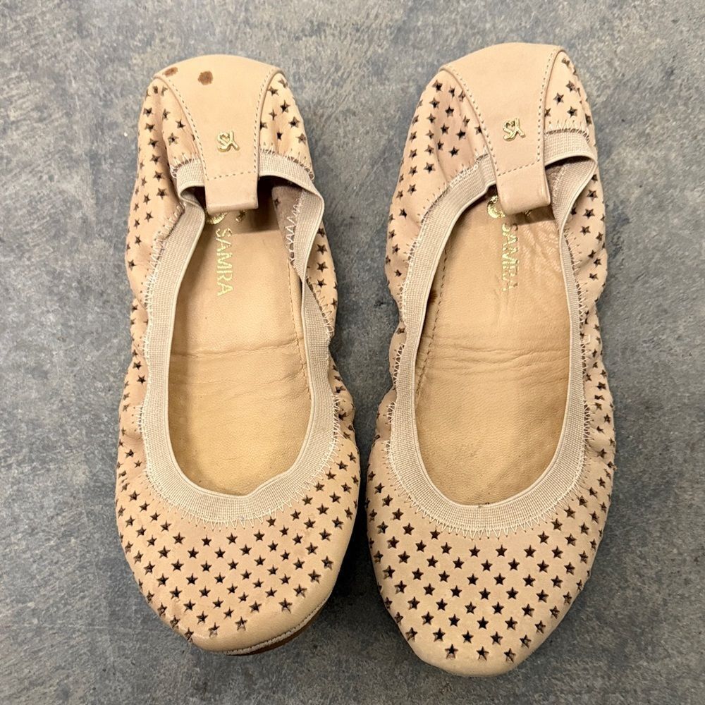 Samara Women's Star Patterned Tan Flats